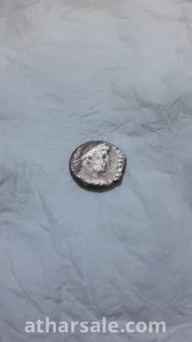 عملة رومانية نادرة