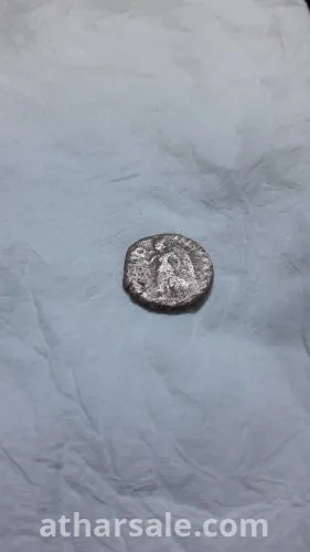 عملة رومانية نادرة