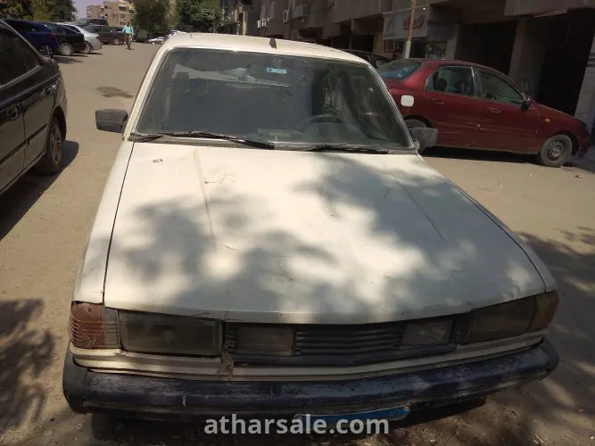 للبيع لاعلي سعر سيارة بيجو ٣٠٥ موديل ١٩٧٨