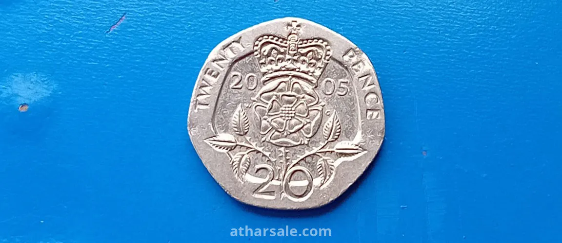 عملة إليزابط التانية لسنة 2005.