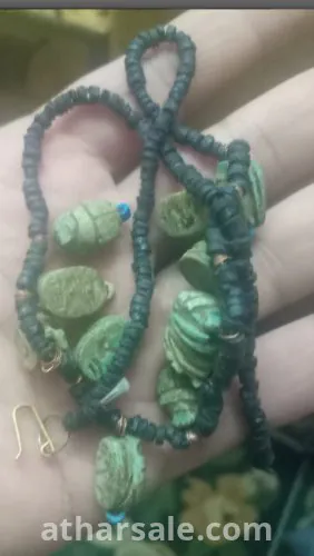 اثار اغريقيه عقد خرز قديم جدااا اغريقى الزمو والعمر باين عليه