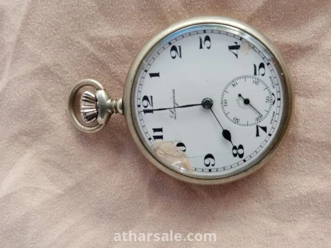 ساعات نادرة لها اكثر من 100سنة