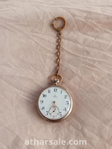 ساعات نادرة لها اكثر من 100سنة