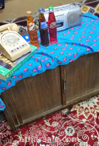 تلفزيون*تراثي*قديم*هاتف*دليل هاتف*زجاجات عصير*مسجل  شريط كاست*