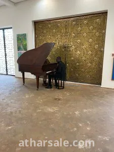 A copper door of architectural heritage from the 13th century