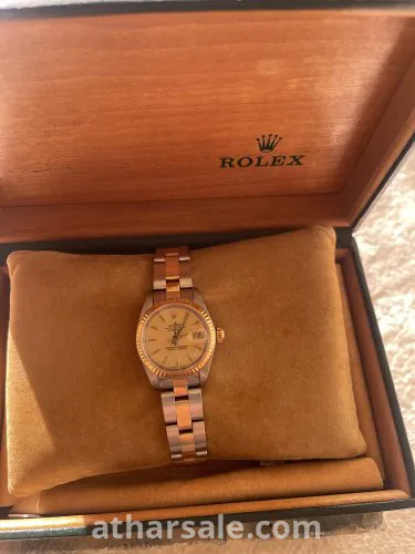 ساعة رولكس نسائية