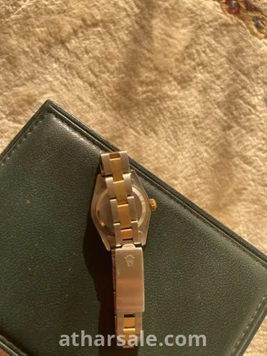 ساعة رولكس نسائية