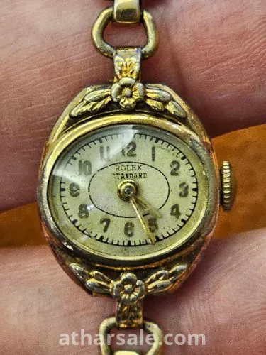 ساعه رولكس نسائية عمرها أكثر من ٧٠ سنه