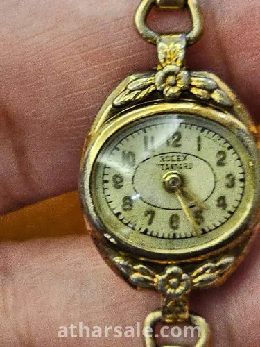 ساعه رولكس نسائية عمرها أكثر من ٧٠ سنه