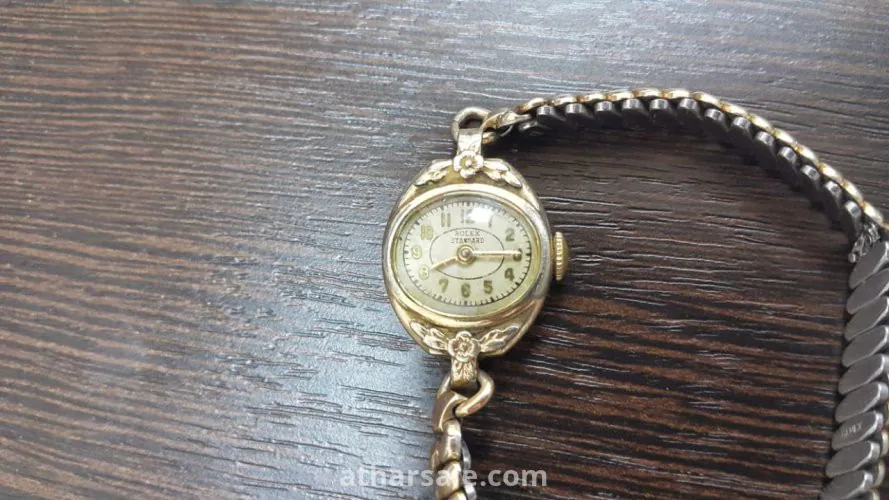 ساعه رولكس نسائية عمرها أكثر من ٧٠ سنه