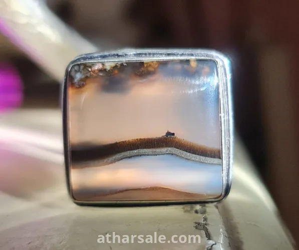 خاتم عقيق مصور