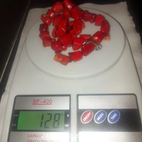 طوق مرجان تونسي طبيعي