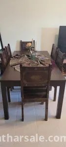 ست كراسي شغل يدوي من خشب البلوط مطعمة بالنحاس 3