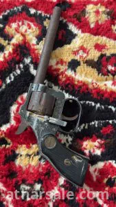 مسدس قديم للبيع