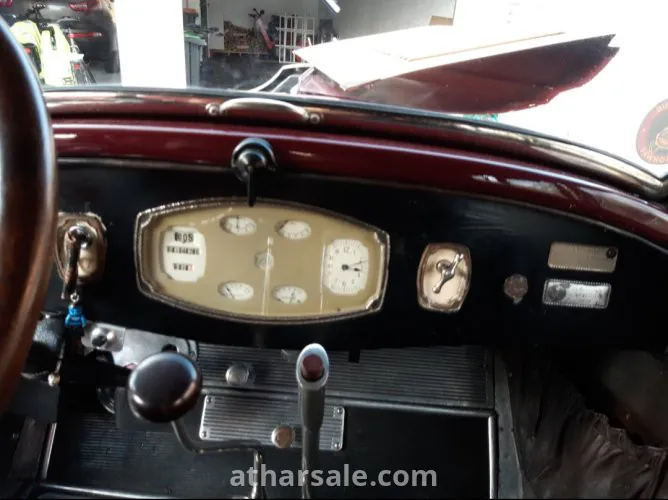 Chrysler Imperial E80