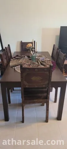 ست كراسي شغل يدوي من خشب البلوط مطعمة بالنحاس