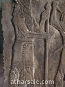 اثار عراقيه اشوريه بابلى لاهل بابل بالعراق اصلي حجر تقيل مقاس 44* 33 سنتي 1