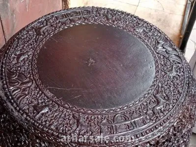 تحفه فنيه قديمه جدااااااا عتيقه تعود للمبراطوريه الهنديه تحفه من تحف قصور الامبراطوريه الهنديه قطعه عتيقه كلها نحت يدوى قطعه من تحف قصر الامبراطوريه 8