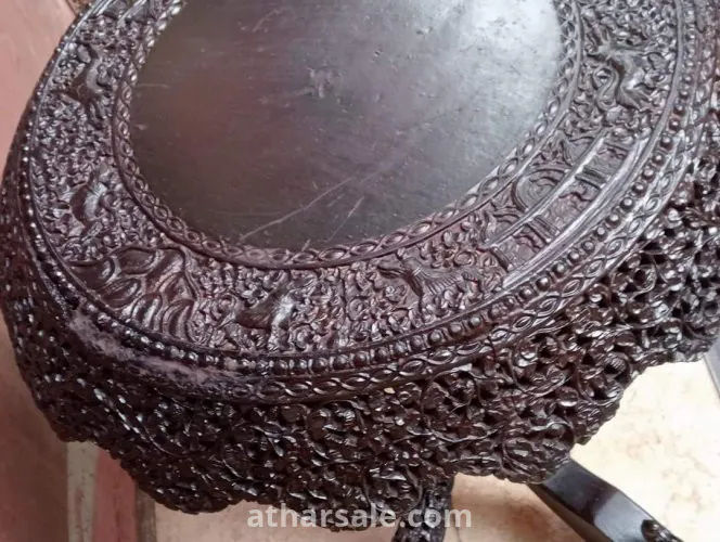 تحفه عتيقه جداا من الآثار الهنديه لإحدى امبراطوريات الهند تحفه  لا مثيل لها من مقتنيات الامبراطوريه الهنديه