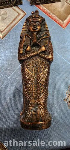 تابوت عمولة فرعوني صنع في مصر