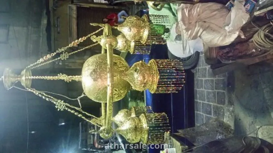 نجفة نحاس شغل هاندميد  تحفة فنية واثرية مكانها القصور والمساجد العريقة