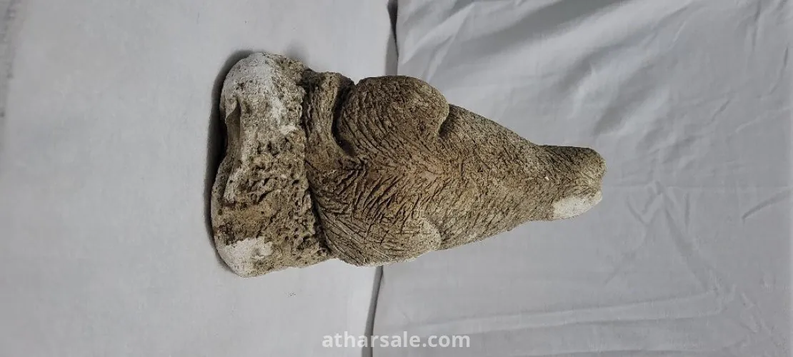 تمثال اثري عبري