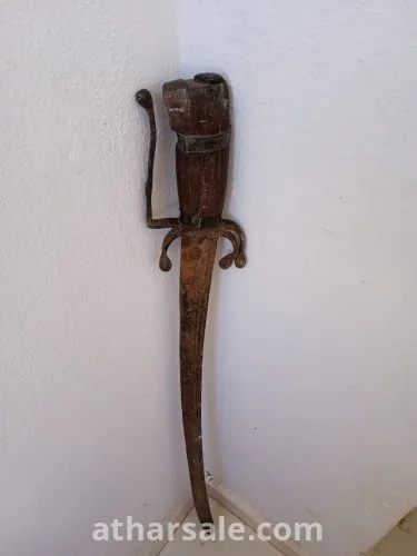 سيف اثري اوربي قديم