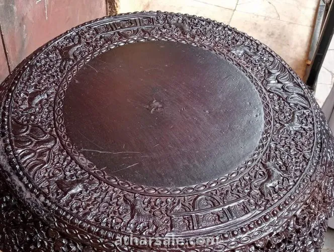 تحفه فنيه قديمه جدااااااا عتيقه تعود للمبراطوريه الهنديه تحفه من تحف قصور الامبراطوريه الهنديه قطعه عتيقه كلها نحت يدوى قطعه من تحف قصر الامبراطوريه