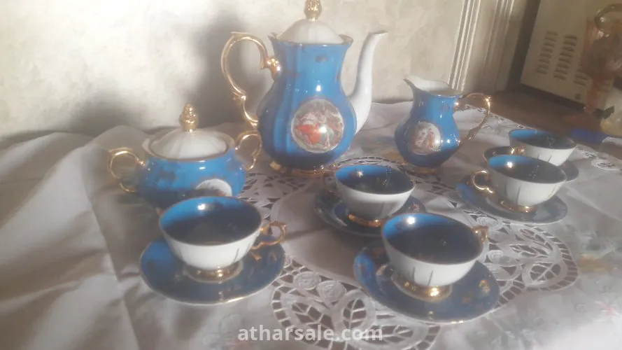 اطقم صينى من ٤٠ سنه