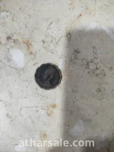 عمله ذهب نادره من العصر الملكي