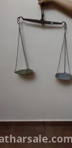ميزان  قديم جدا