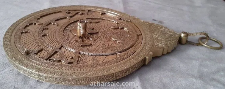 اسطلاب فلكي للعالم عبد الأئمة 7