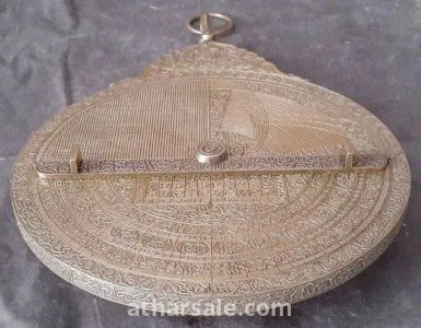 اسطلاب فلكي للعالم عبد الأئمة 9