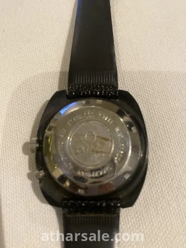 ساعة اوميكس فنتج سويسري جديد للبيع مخزن