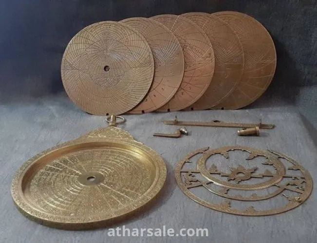 اسطلاب فلكي للعالم عبد الأئمة