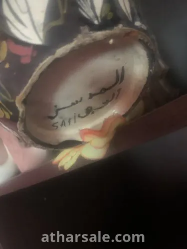 اواني نادرة
