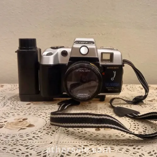 كاميرا اوليمبوس اليابان تم تصنيع سنة 1994