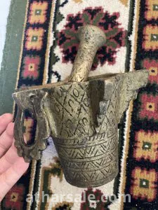 مهراز نحاسي 3 كلغ و 200 قديم و ناذر يرجع الى مئات السنين