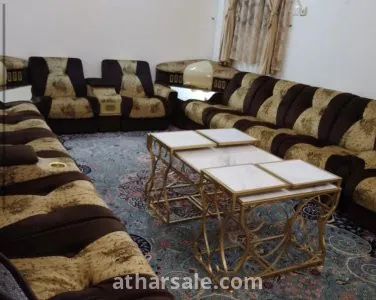 كنب فينتج امريكي عمره ٤٢ سنه