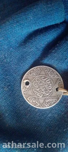 عملة منذ عام 1336