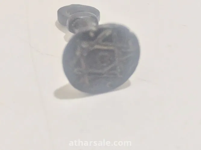 ختم النجمه السداسيه الوحيد في العلم وهوه قبل الميلاد بي 800سنه من البرنز قطعه نادره جدا
