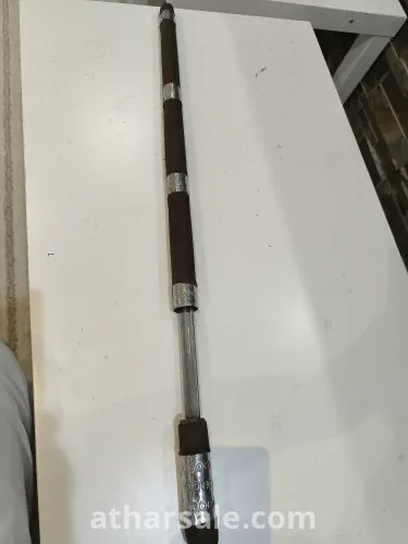 عصى غداره قديمه