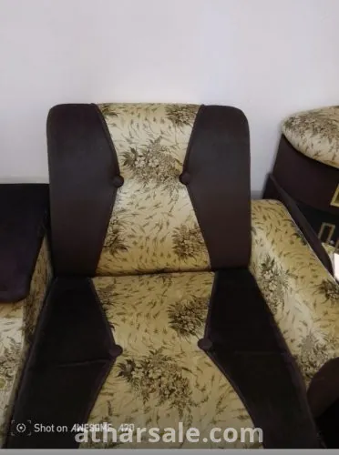 كنب فينتج امريكي عمره ٤٢ سنه