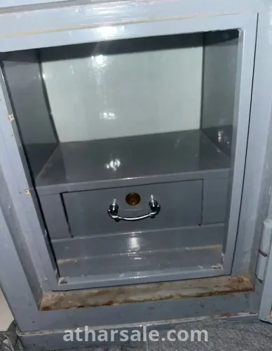 خزانة [تجوري] ابو جميل