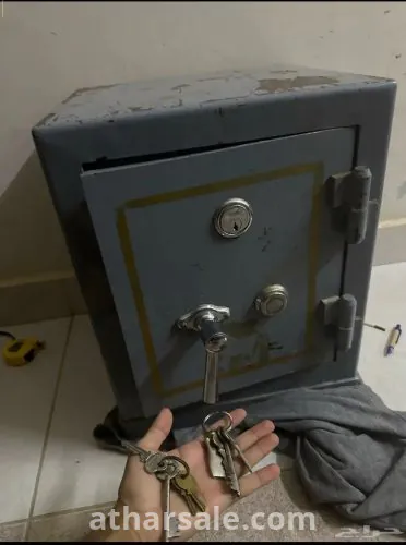 خزانة [تجوري] ابو جميل