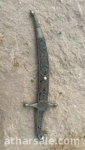 خنجر تقليدي مزخرف عربي اصيل