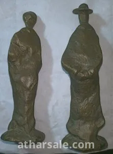 تمثال من البرونز