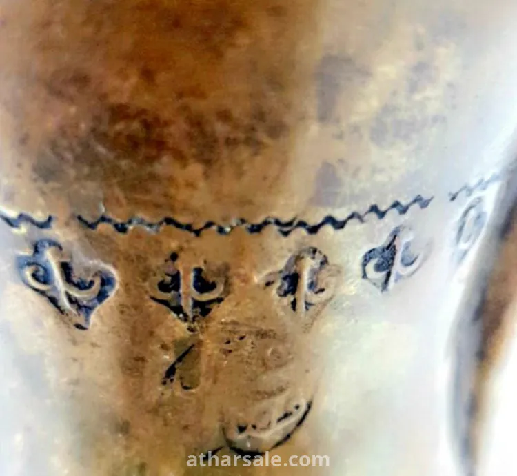 دلة  قديمه جداا من النوادر