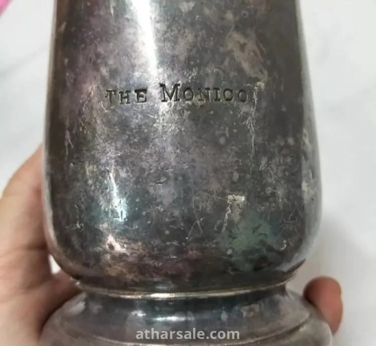 كوب انجليزي قديم  و نادر مطلي فضة ومختوم