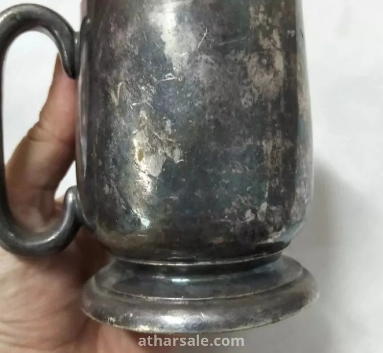 كوب انجليزي قديم  و نادر مطلي فضة ومختوم